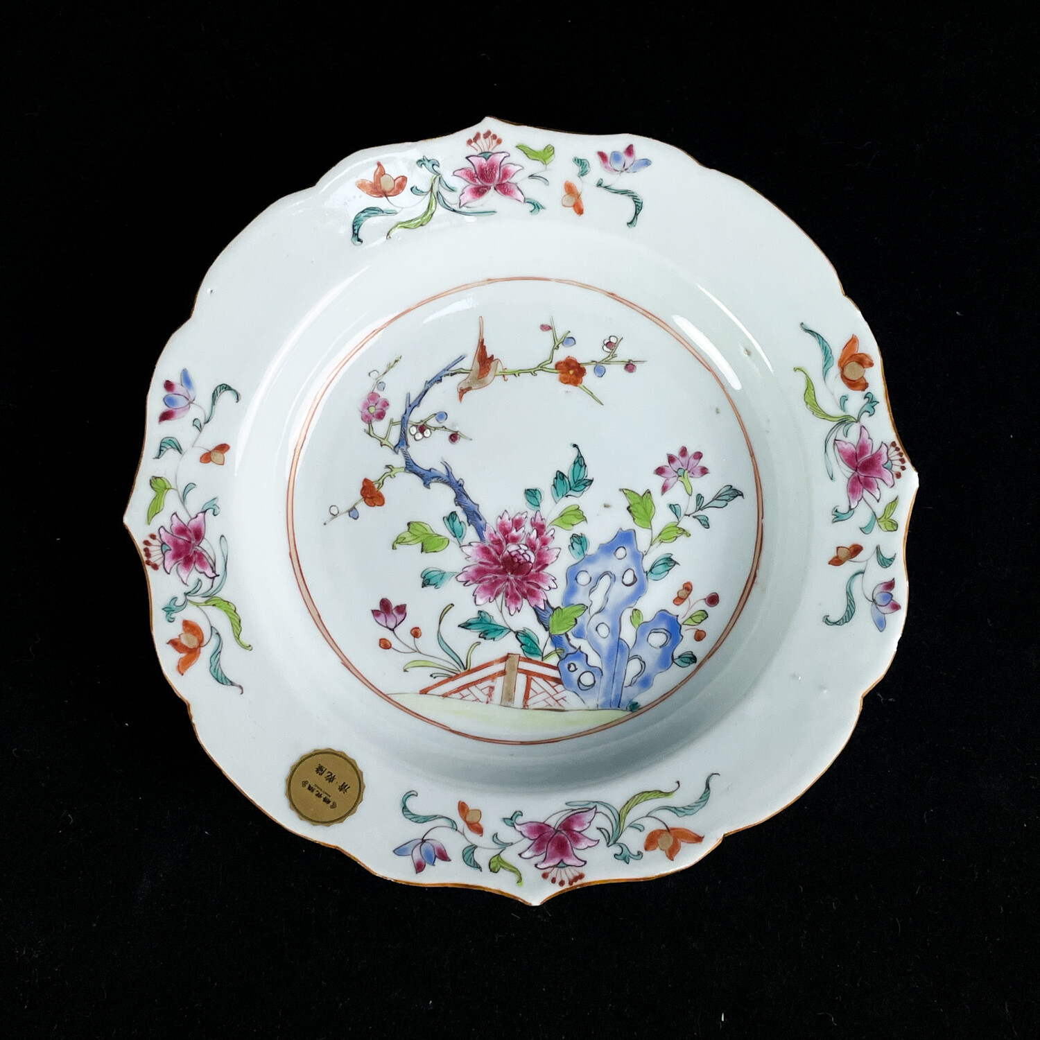 M25LS000B69 - 清乾隆 粉彩花卉花口盘1
