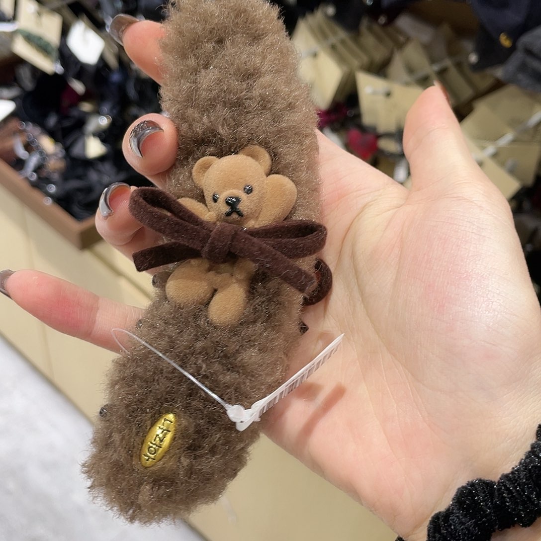 皮质非金属小熊香蕉夹