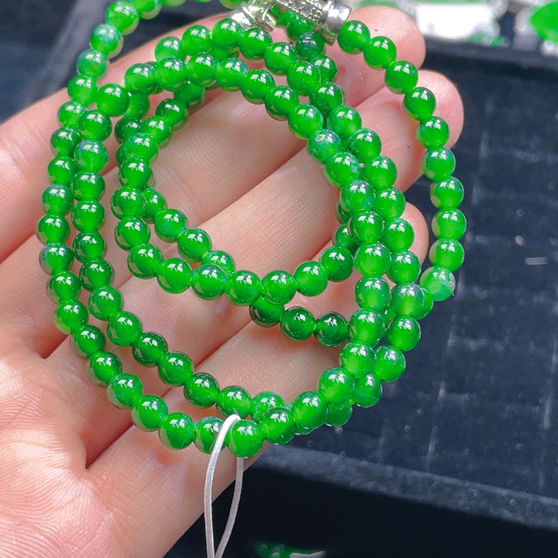 翡翠颈饰未镶嵌25，