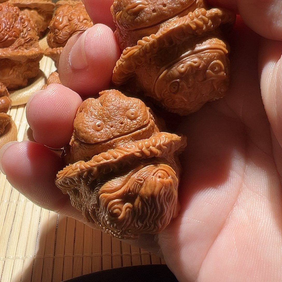 ꧁****核桃手串/手链喜乐蟾小丑蛙手把件