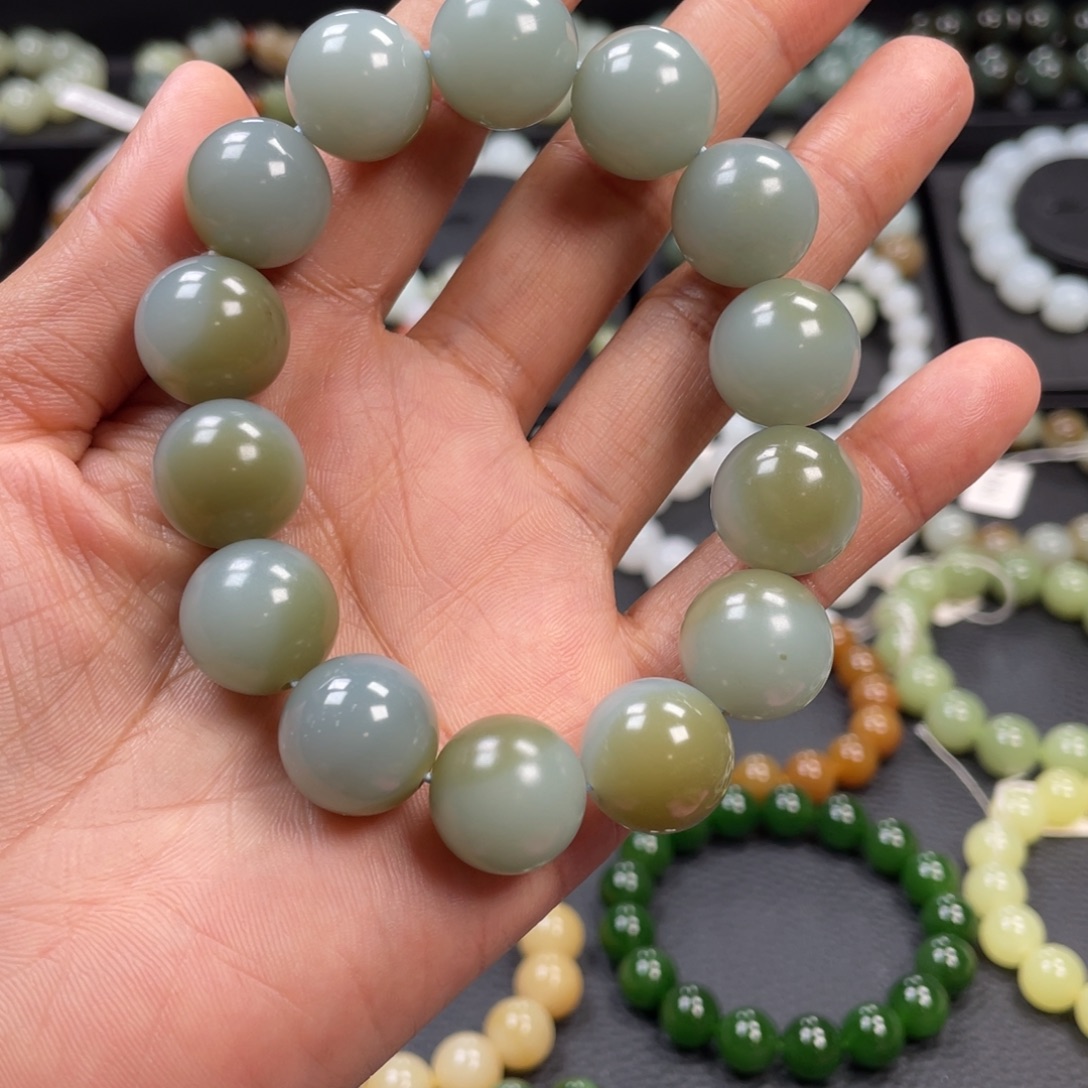 未镶嵌手链和田玉