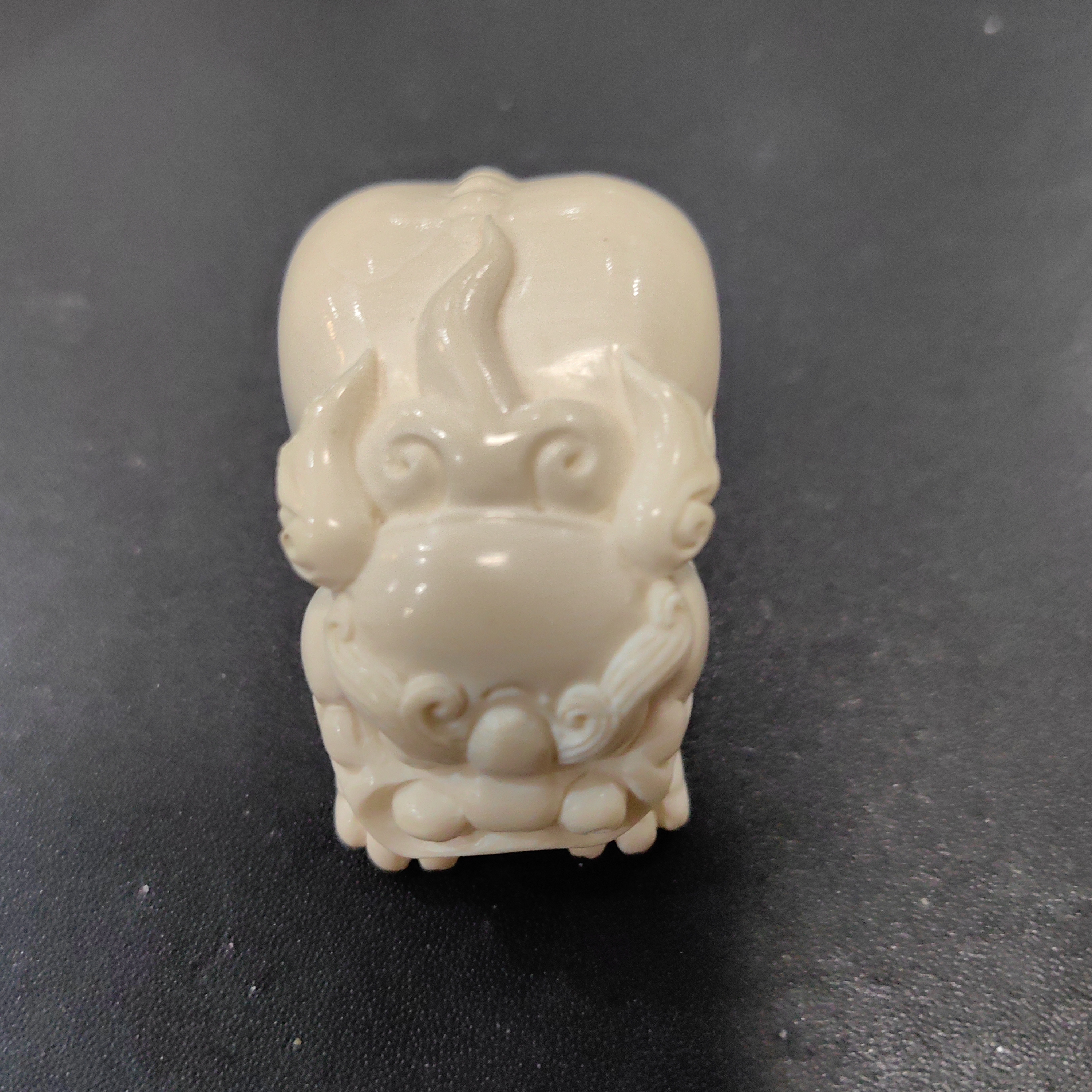 猛犸猛犸雕刻把件PK21