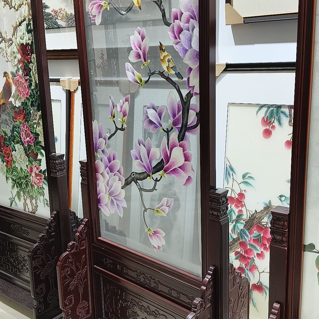 林***原织绣玉兰花都开了一个