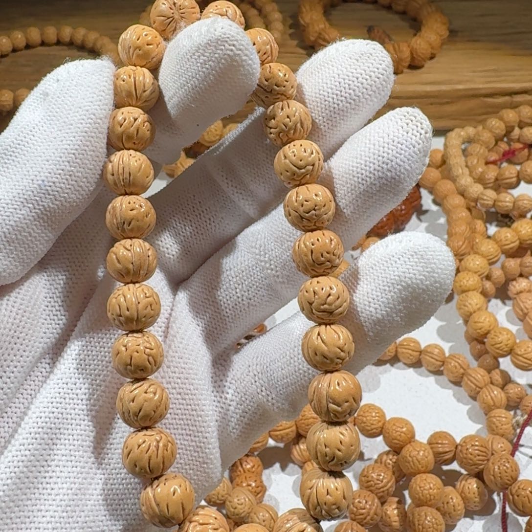 程***钦手串桃核精品桃核