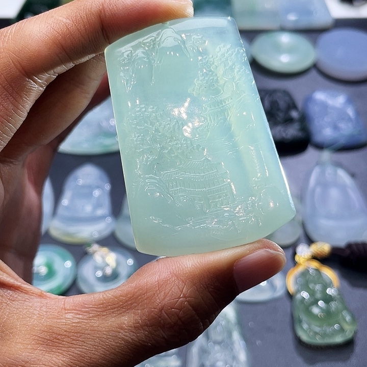 未镶嵌定制翡翠翡翠天空蓝山水牌