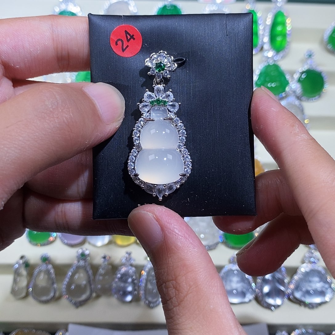 合金吊坠玛瑙/玉髓19.9-24