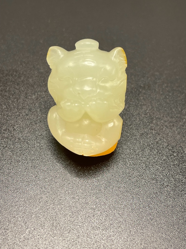 和田玉卡通造型小老虎