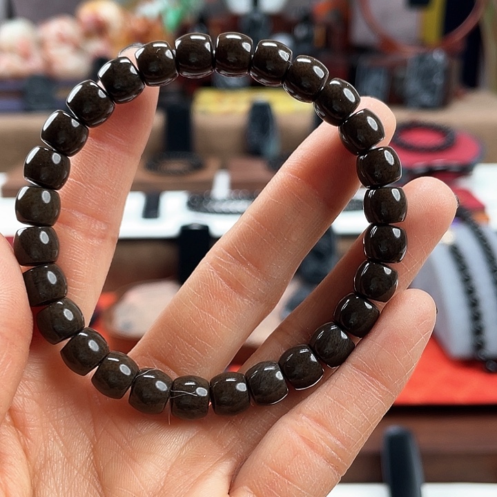 和田玉手串未镶嵌卡7✖️8精工，精品草花