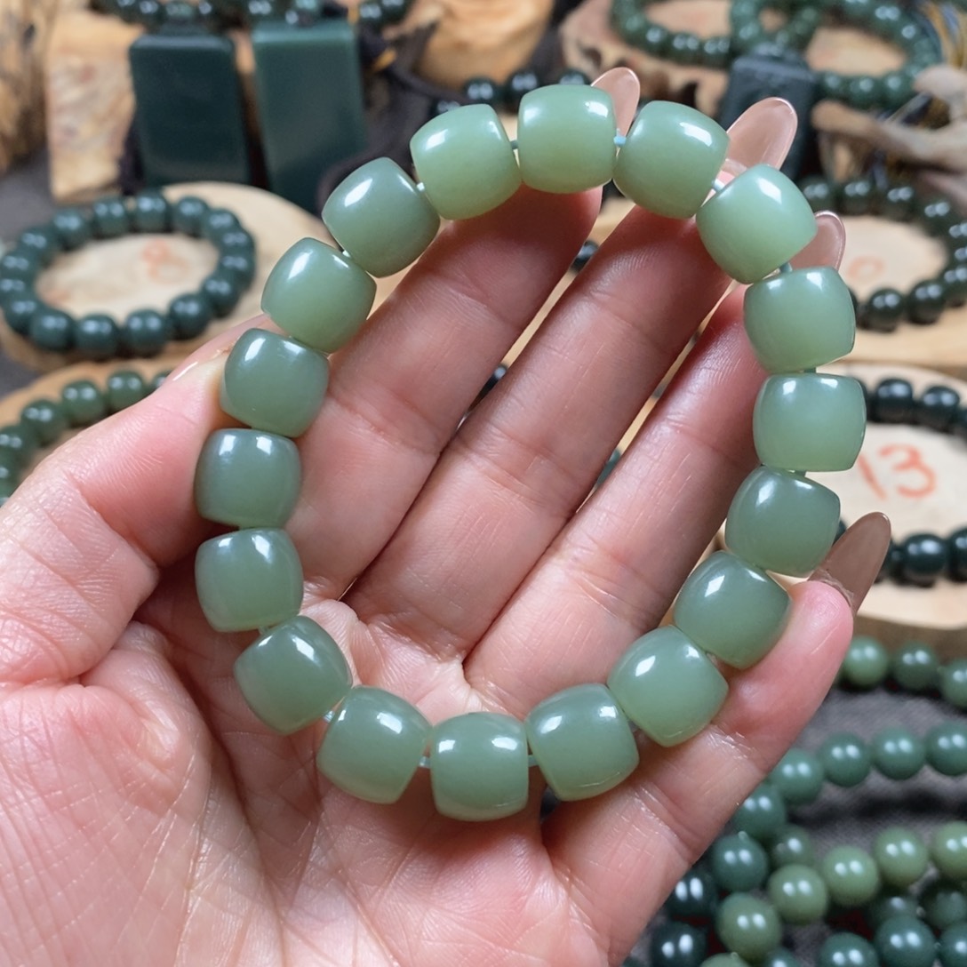 和田玉（青玉）手链未镶嵌