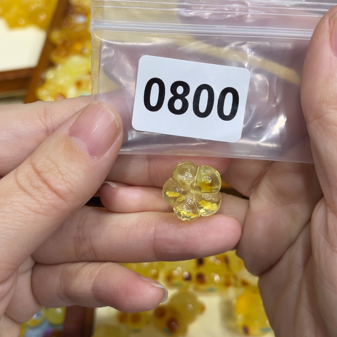 琥珀珠宝奇石未镶嵌