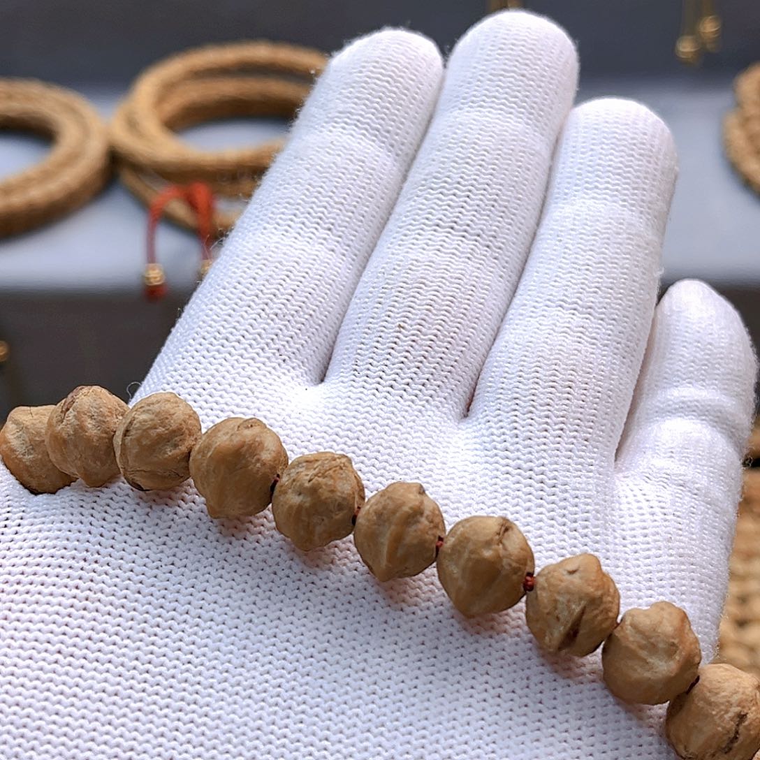 柏香籽/百香籽吊坠十*分