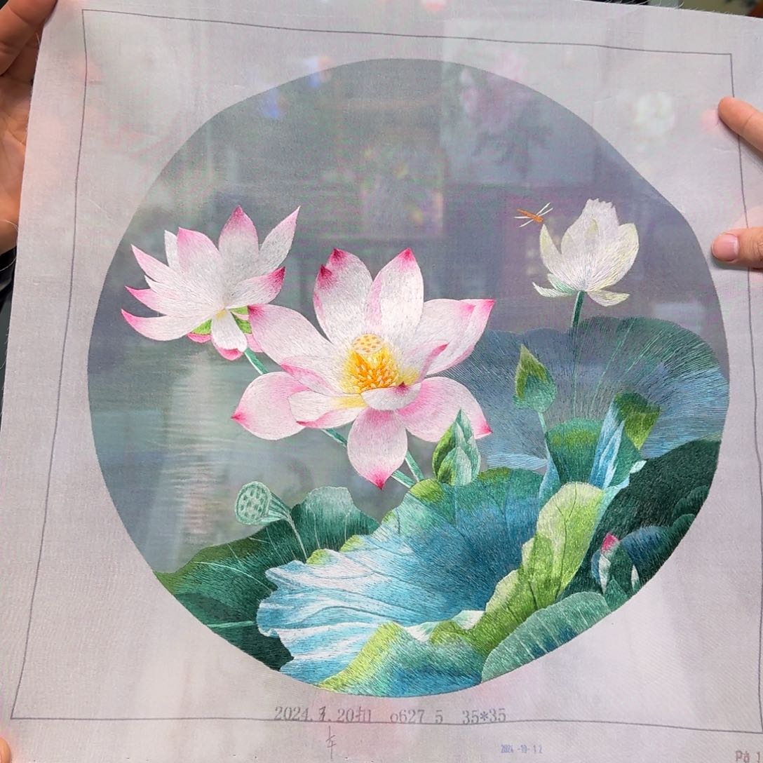 刺绣刺绣工艺精湛