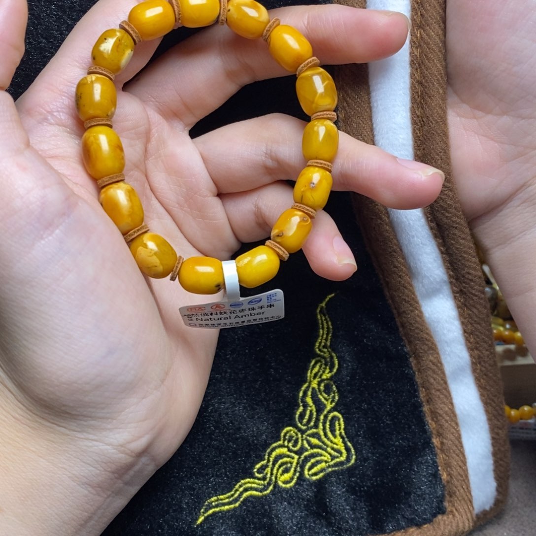 琥珀未镶嵌裸石蜜蜡