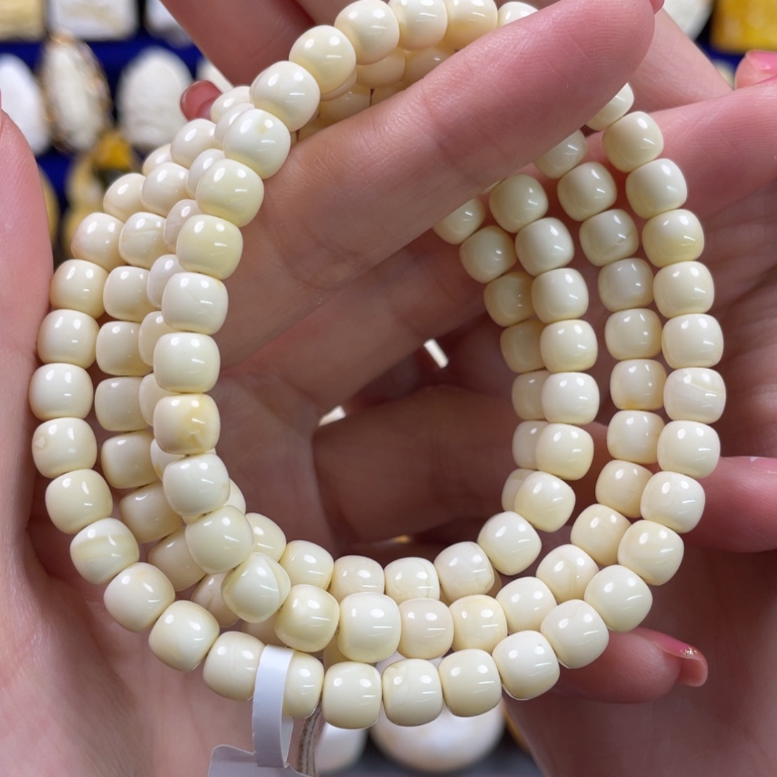 蜜蜡裸石未镶嵌琥珀蜜蜡