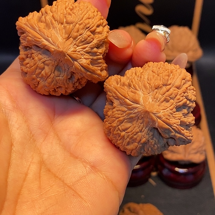 文玩核桃吊坠44全品满天星