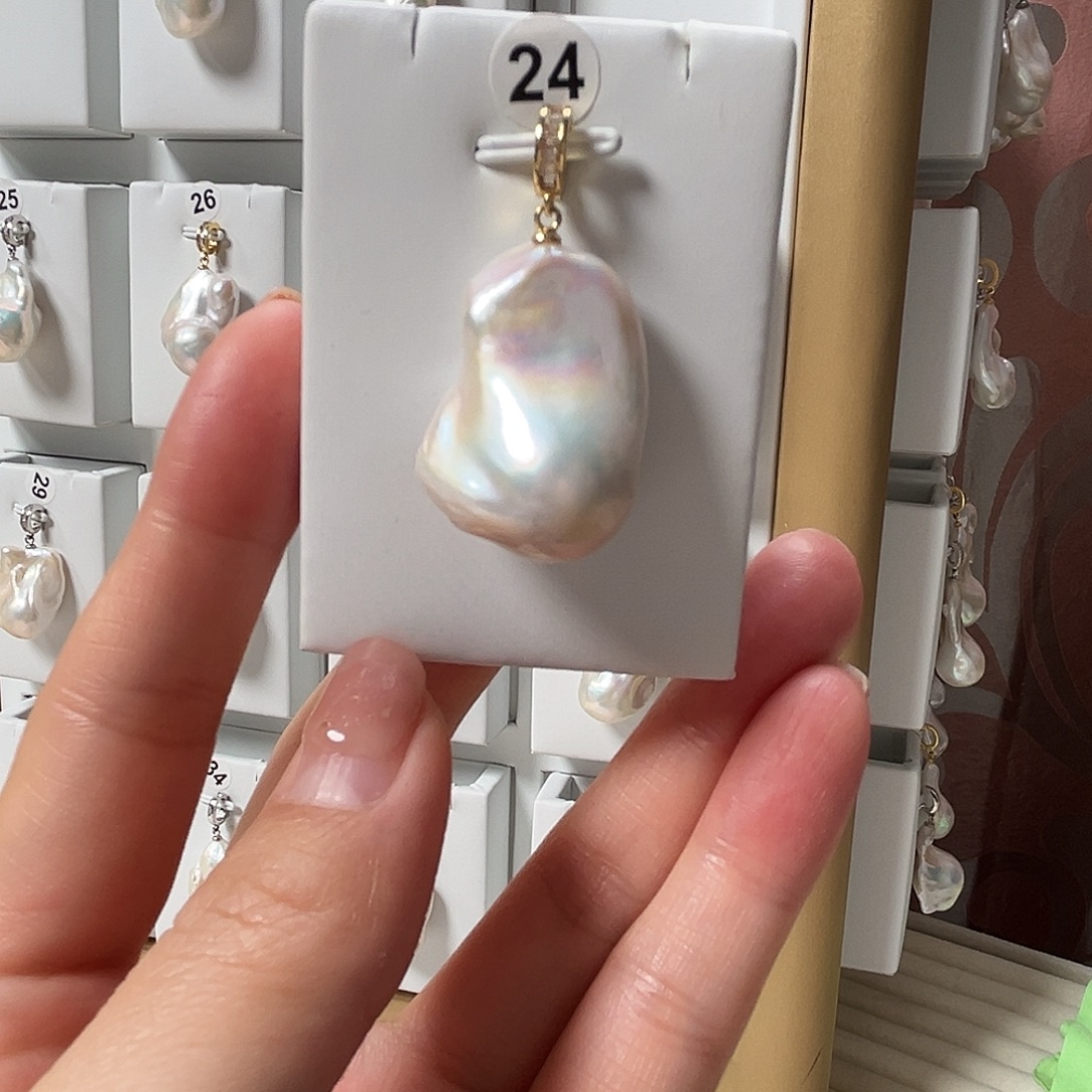 银S925镶嵌颈饰淡水珍珠