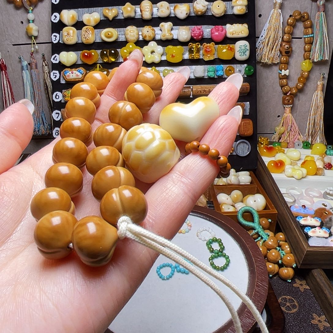 手串猴头核桃丽*富甲提溜 爱心 流苏