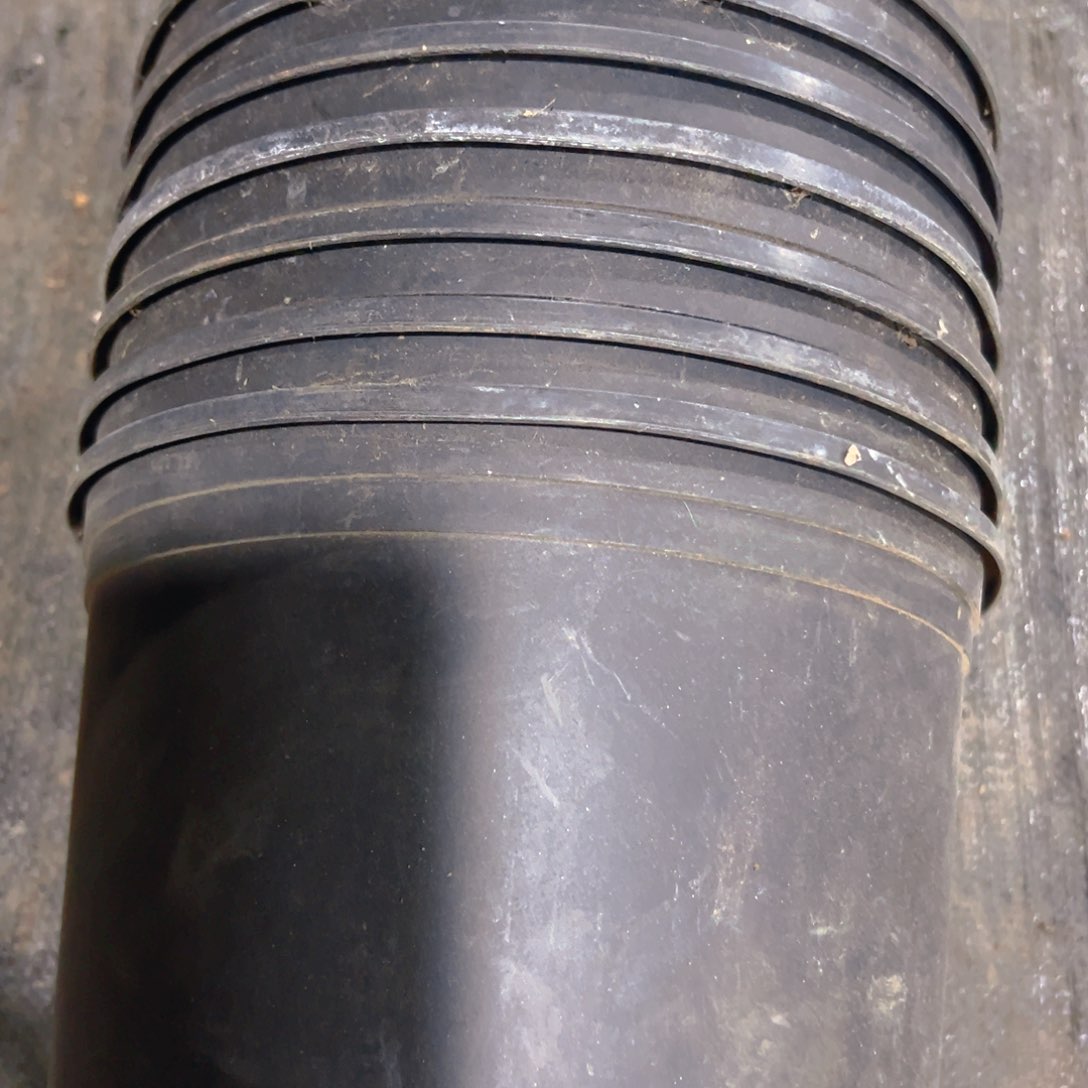 塑料黑色磨砂加仑盆24.5口径17高 7个