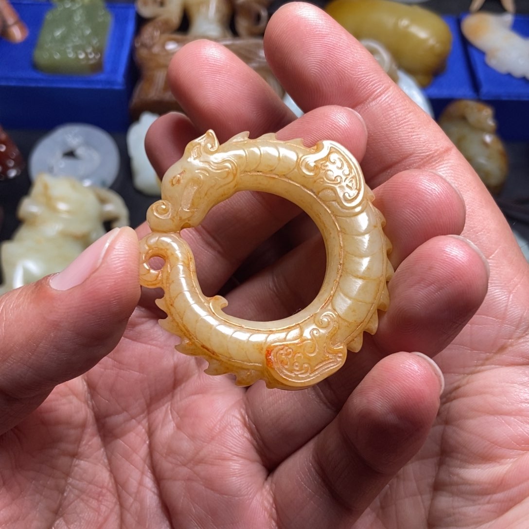 和田玉挂件未镶嵌