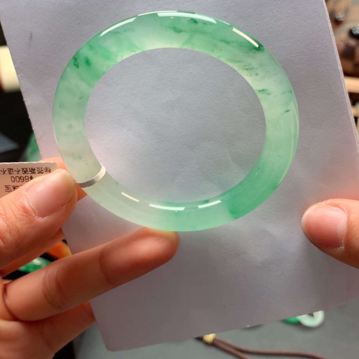 【闪购商品】未镶嵌手镯石英质玉