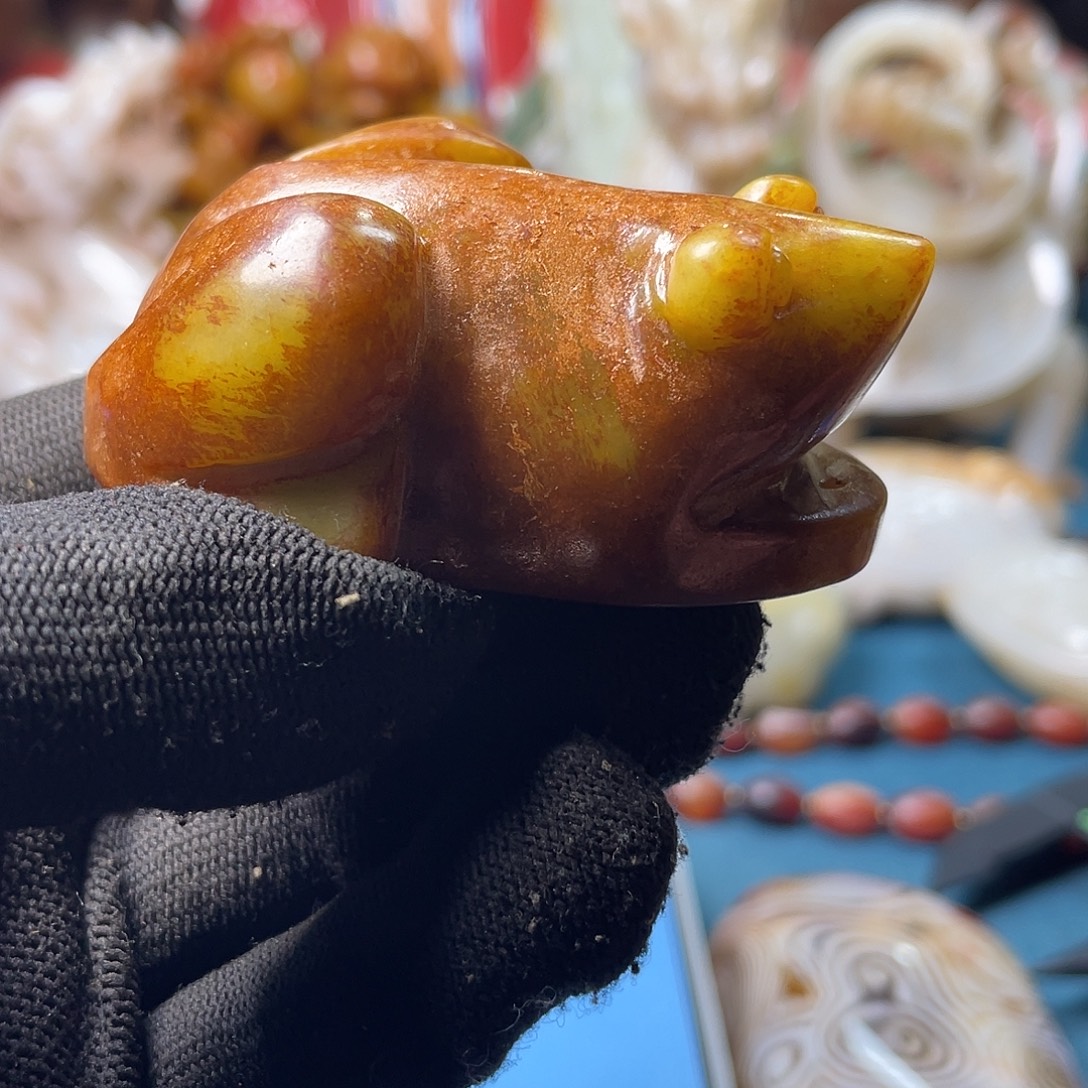 和田玉（糖玉）未镶嵌颈饰