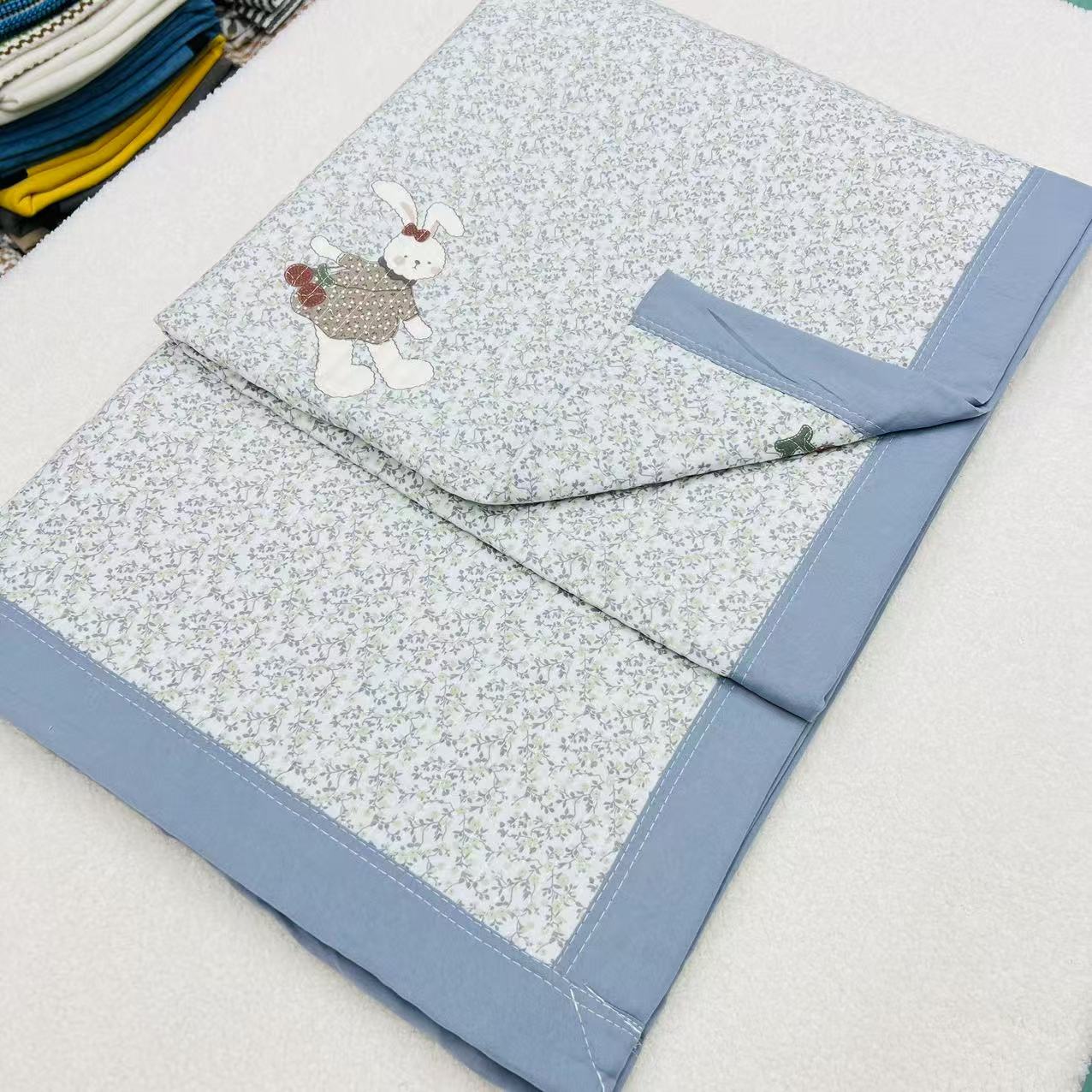 【包边床盖】<碎花樱桃-兔>90X220cm<±5cm>绗缝 多功能水洗透气柔软