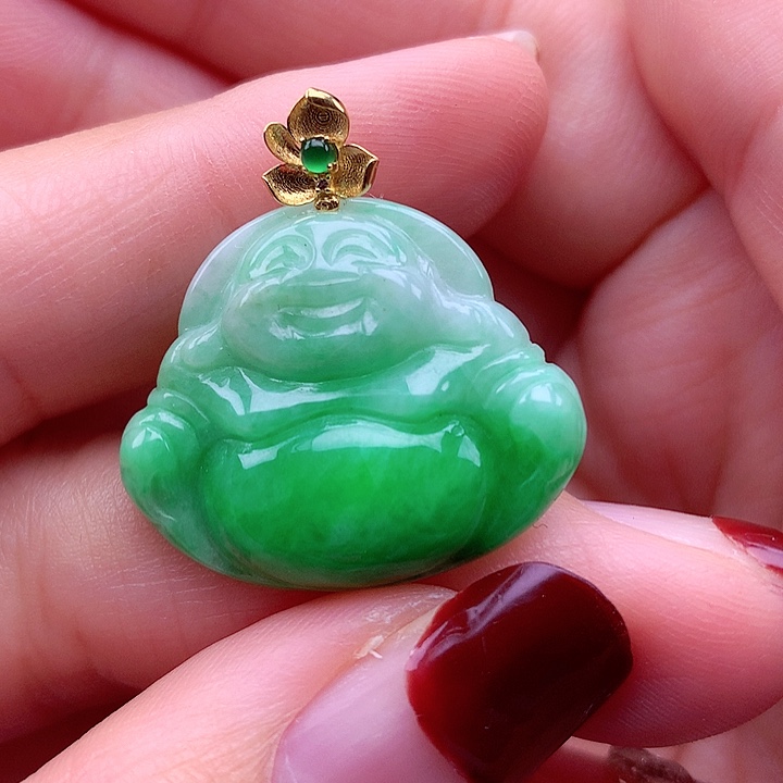 翡翠颈饰18K金镶嵌翡翠