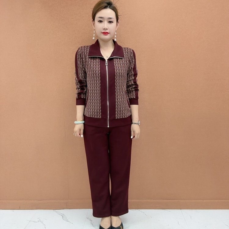大码妈妈装立领格子常规款时尚中老年女装秋季外套气质开衫套装