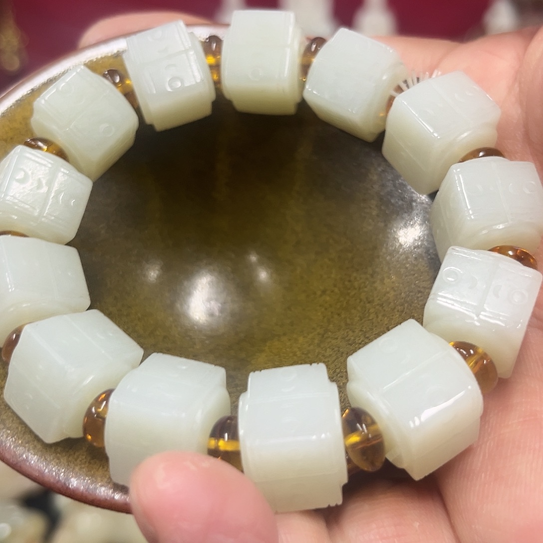 瓷片瓷器吃肉，啊啊啊啊