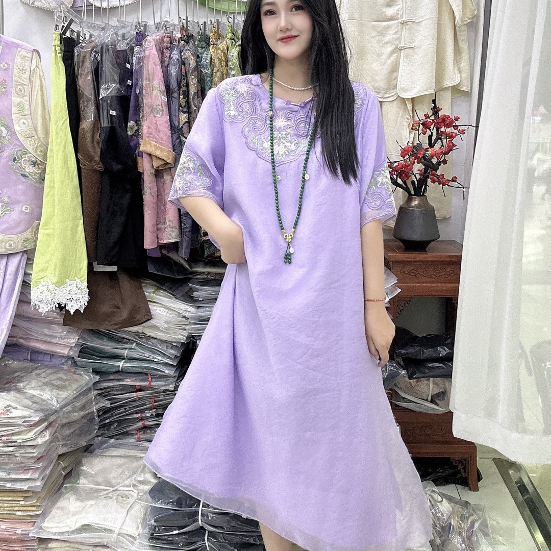 得得89519民族风复古绣花宽松显瘦时尚气质中国风连衣裙蕾丝