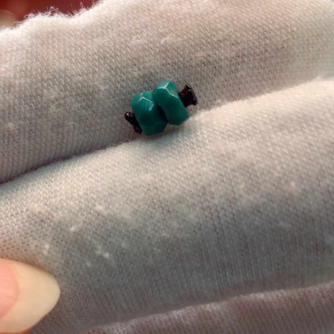 绿松石未镶嵌配饰j