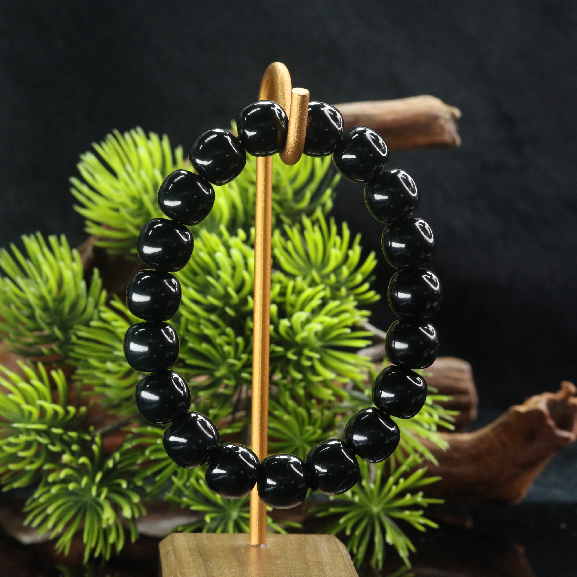 18和田玉塔青特细手串/400850北京中保拍卖