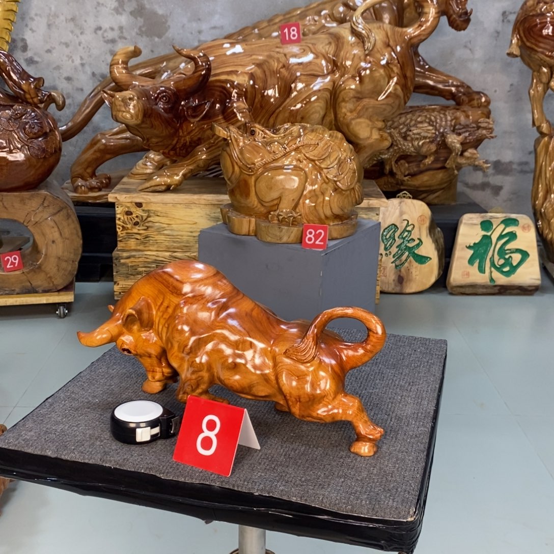 何***也香樟木纯手工雕刻牛