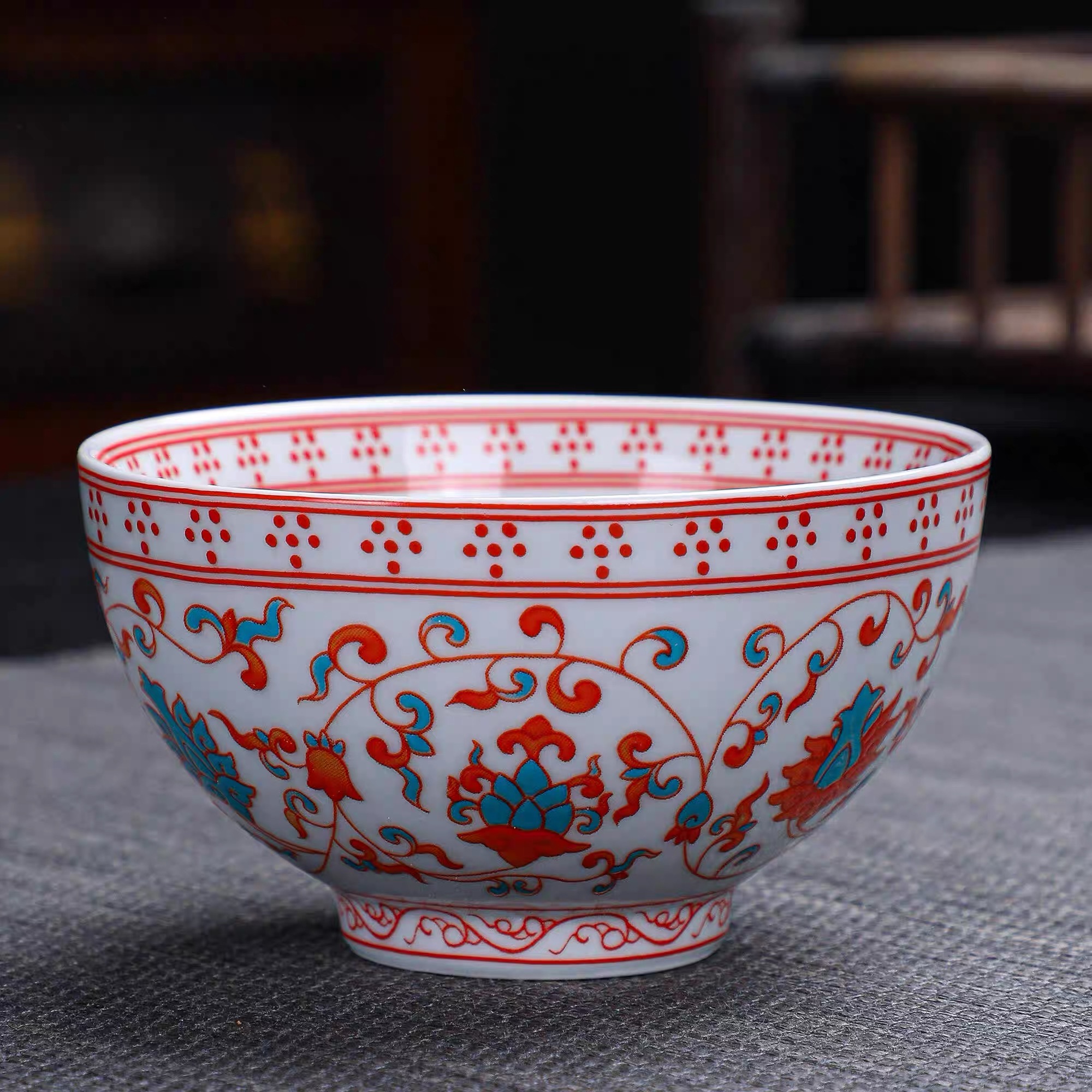 红标釉里红缠枝莲红绿彩色纹鸡心杯主人杯D10