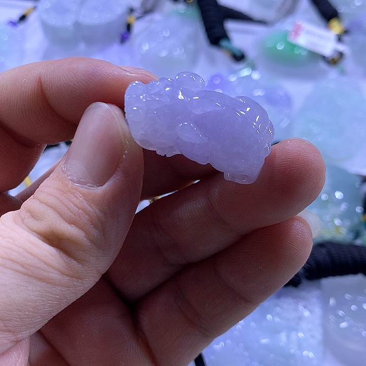 翡翠未镶嵌颈饰天然翡翠A货吊坠