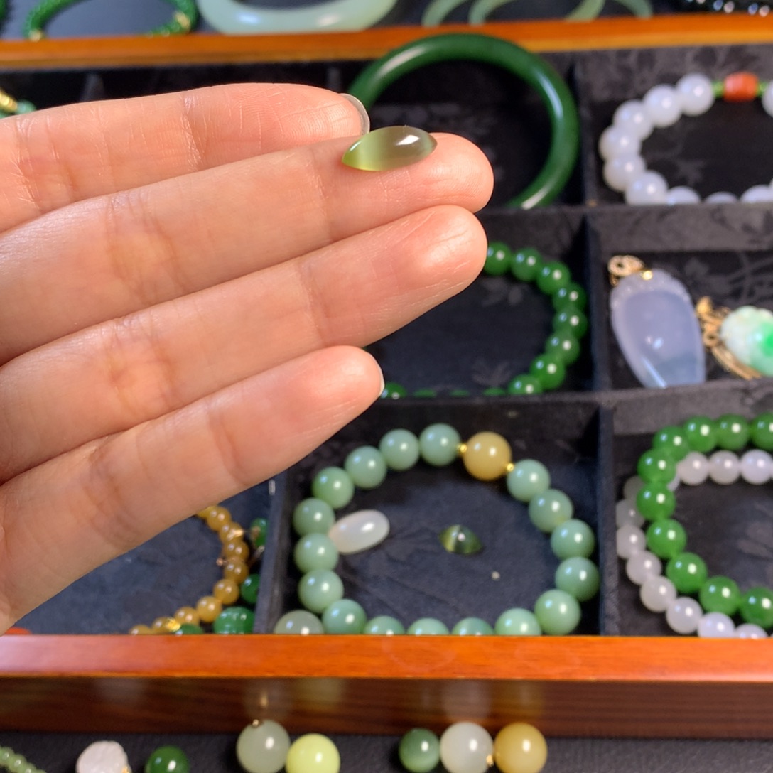 久***安和田玉未镶嵌珠宝半成品