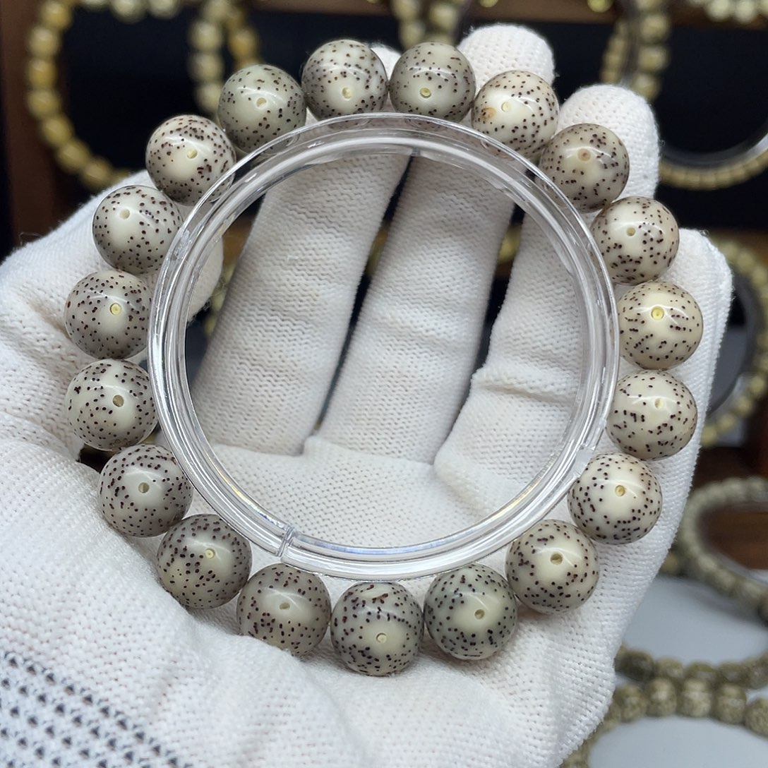 手串星月菩提12圆珠，月朗星稀