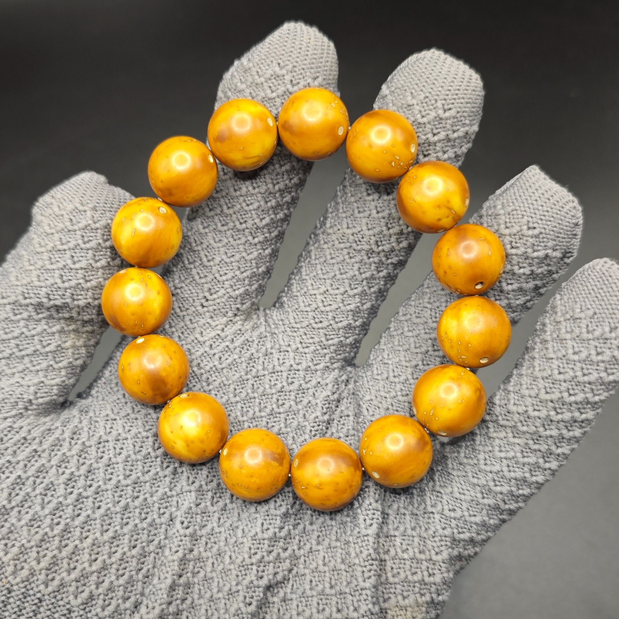 鸡油黄单圈招财紫金鼠半实心菩提手串