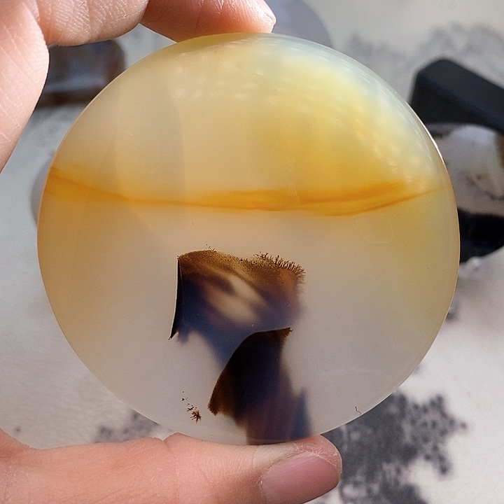 玛瑙/玉髓颈饰未镶嵌