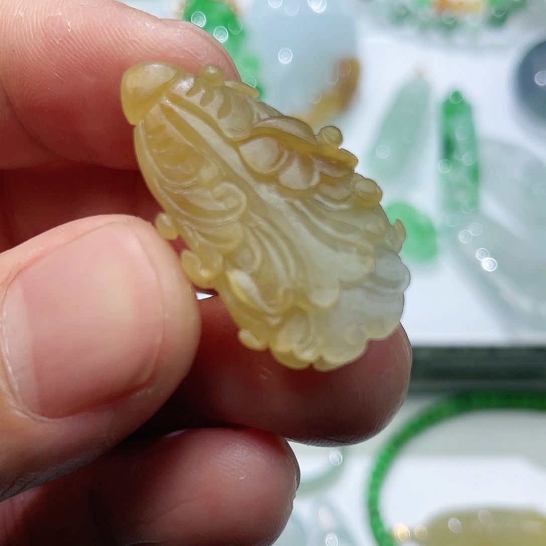 定制翡翠未镶嵌天然翡翠A货