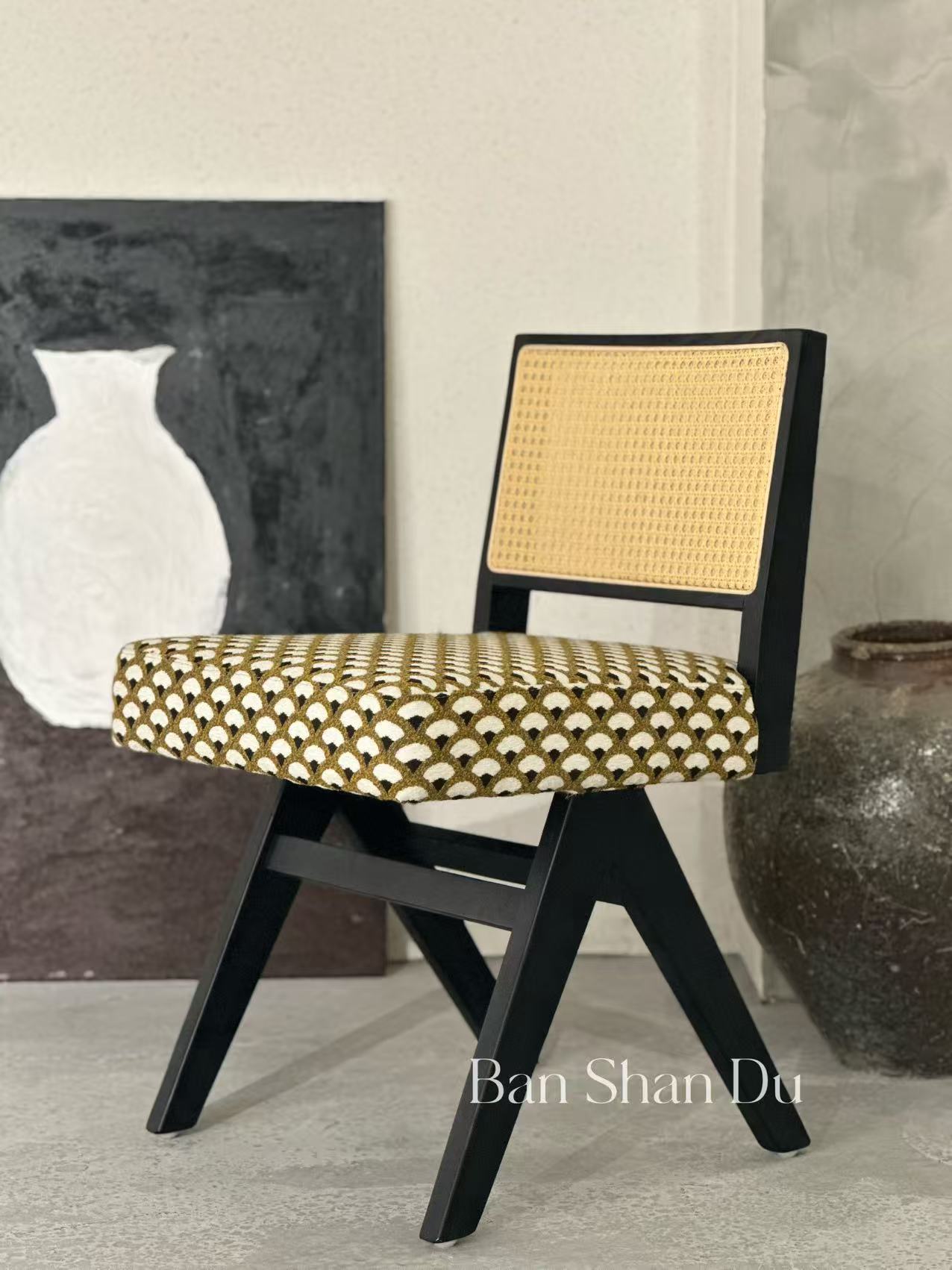 北欧现代复古藤编餐椅轻奢奶油风设计师简约卧室床边书房休闲椅