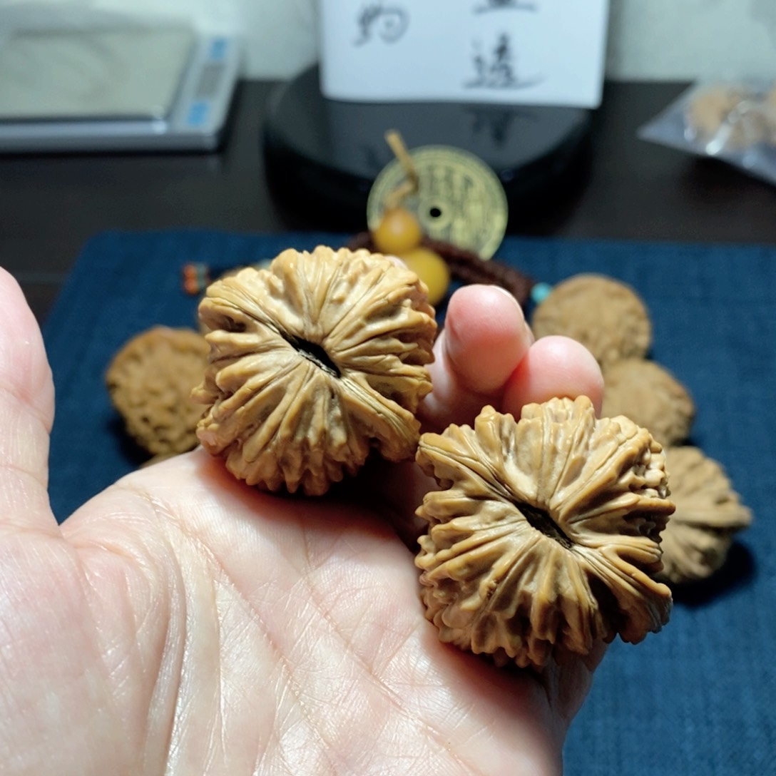 桃核吊坠汉高楼核桃40