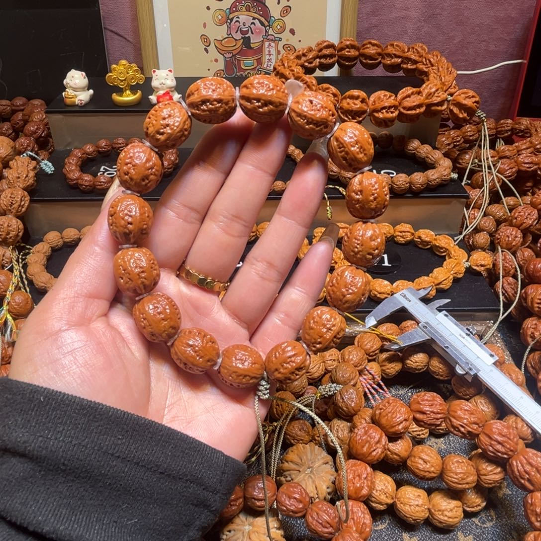 文玩核桃手串粗筋