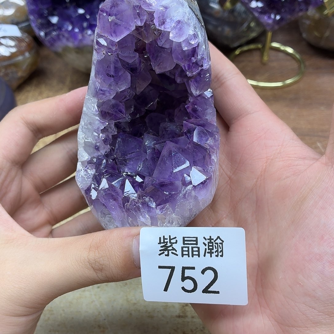 未镶嵌大型摆件（非配饰）水晶