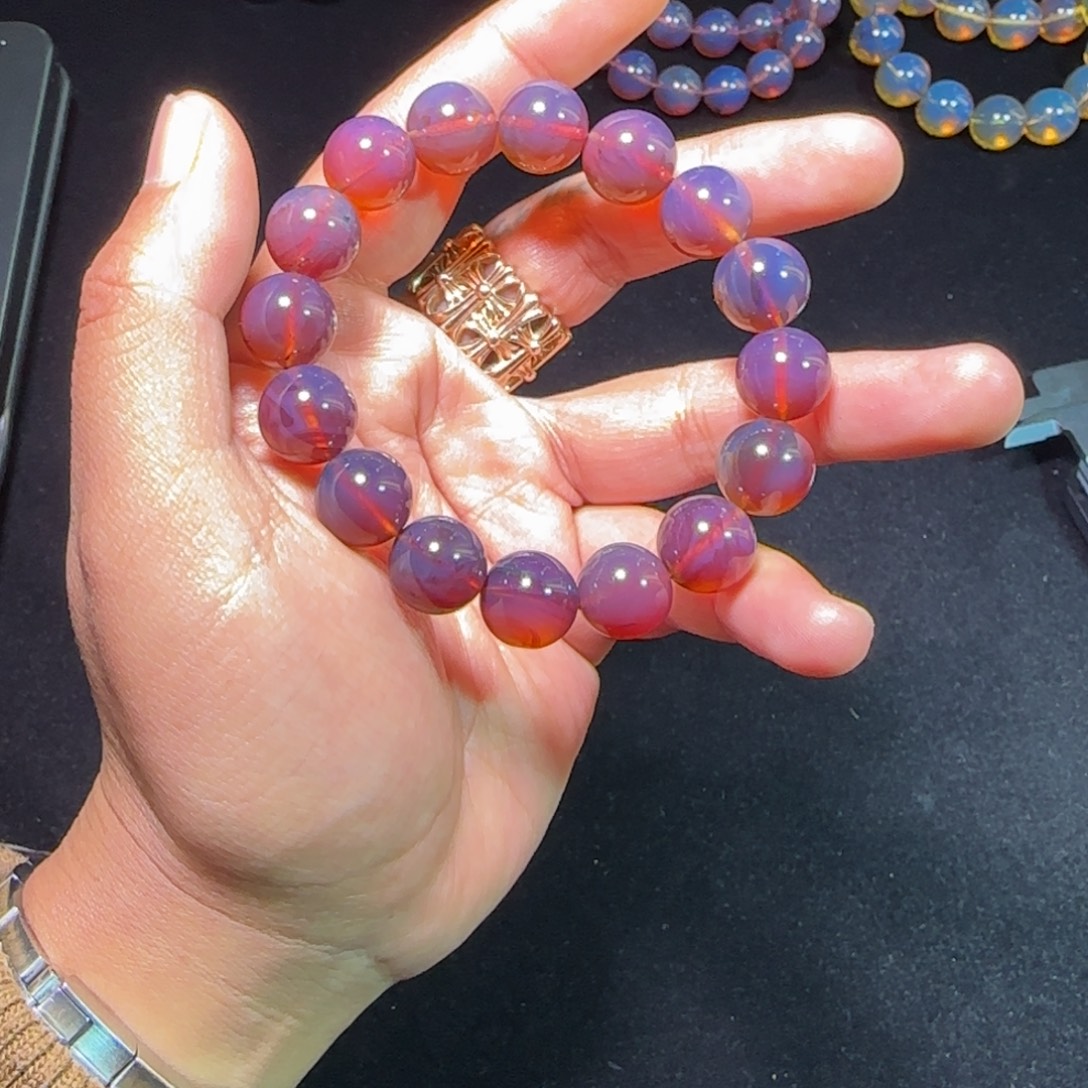 琥珀未镶嵌裸石琥珀