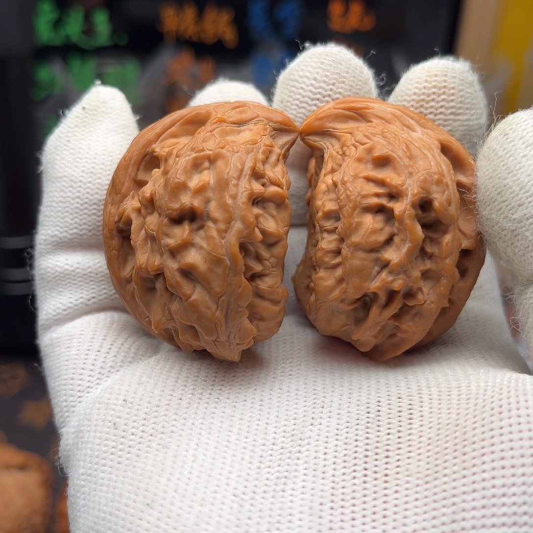 文玩核桃吊坠大沽石异形