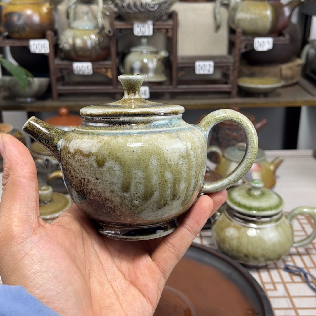 220cc白泥柴烧匏尊壶