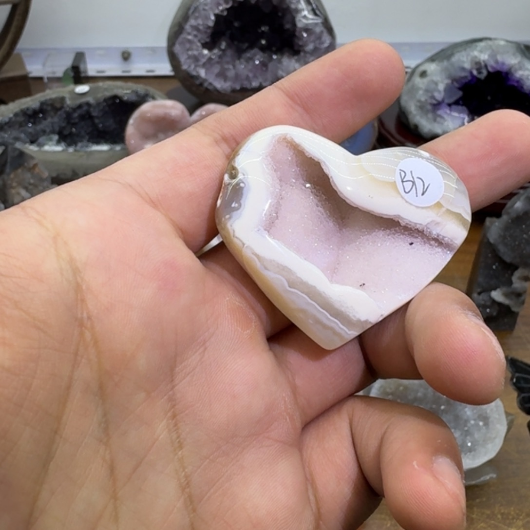 未镶嵌大型摆件（非配饰）水晶