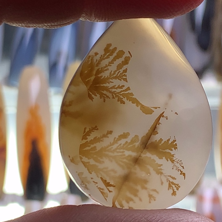 玛瑙/玉髓颈饰未镶嵌123