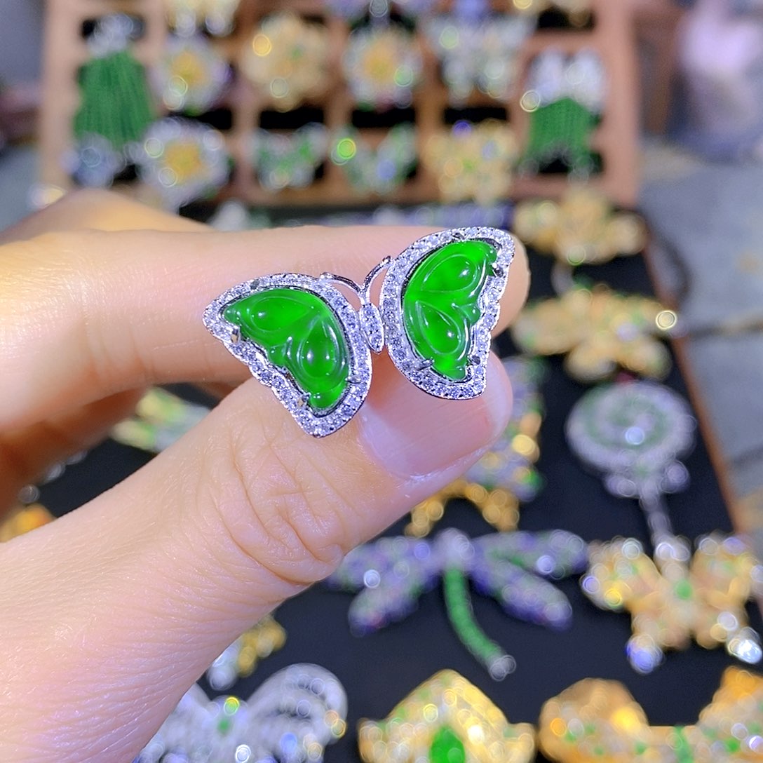 吊坠(不含链)银S925镶嵌翡翠